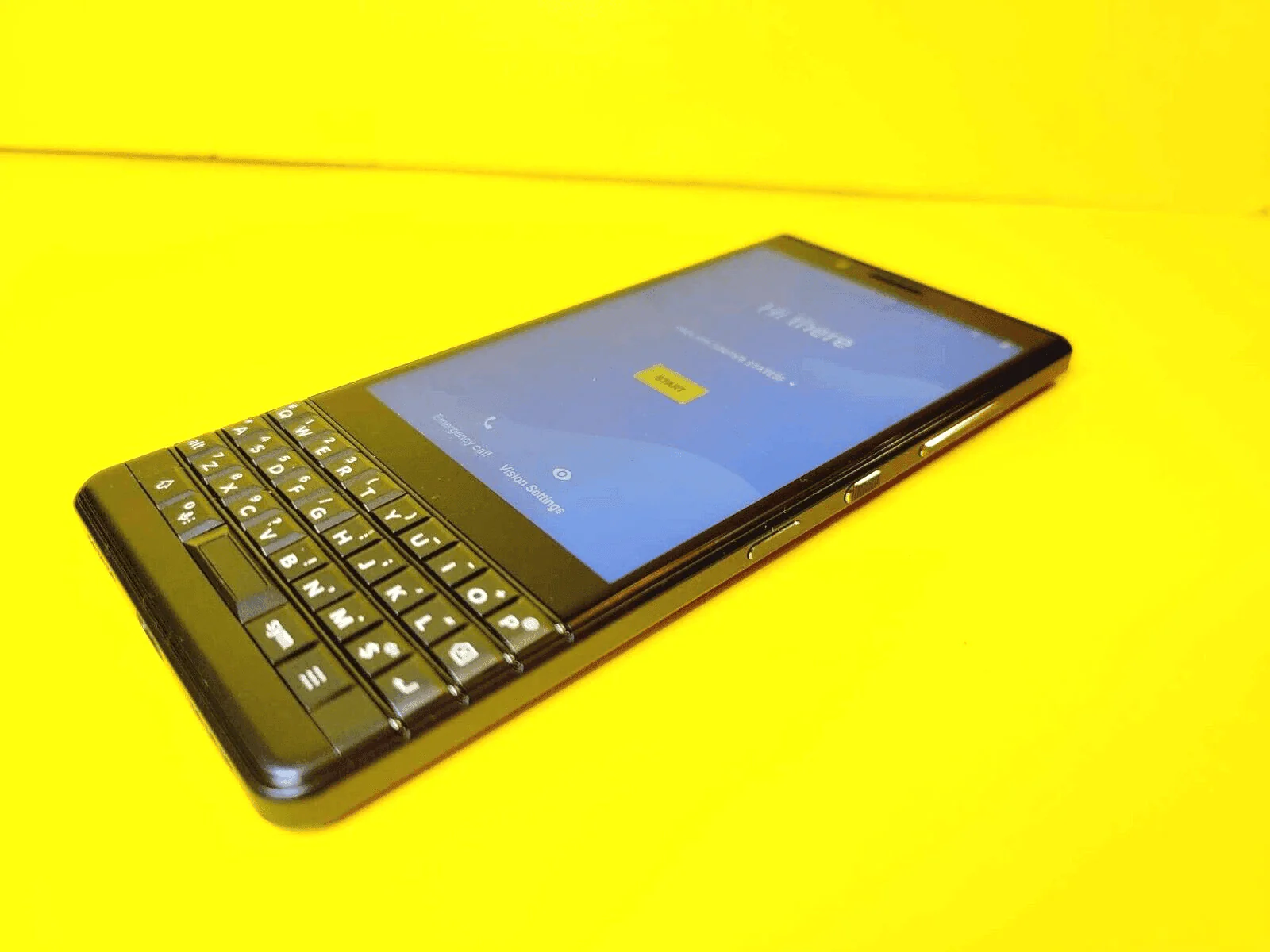BLACKBERRY KEY2 LE 32GB KEYTWO UNLOCKED CELL PHONE Refurbished - Image 2