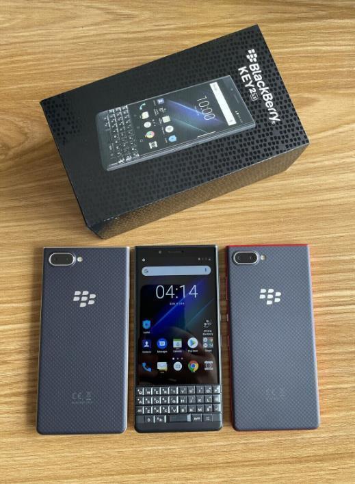 BlackBerry KEY2 LE BBE100-5 BBE100-4 64GB Dual SIM 4G Unlocked Smartphone Refurbished - Image 4