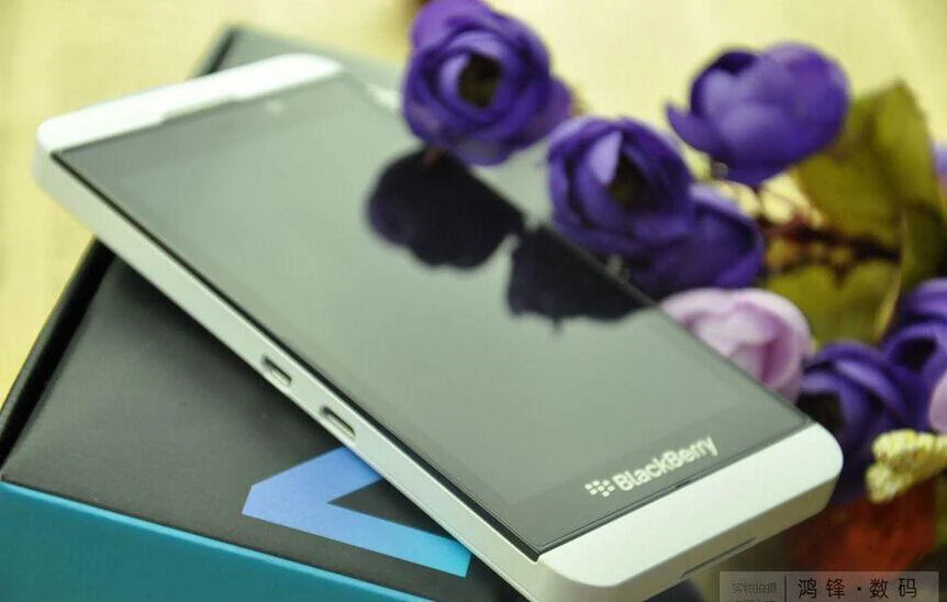 Blackberry Z10 8.0MP Dual-core 4.2" 2G RAM 16G ROM 3G&4G LTE GPS Wi-Fi Refurbished - Image 4