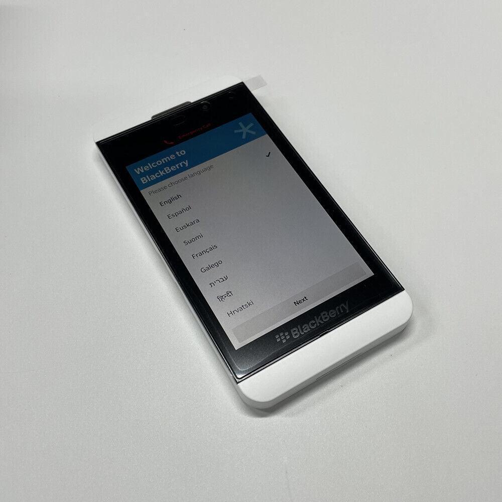 BlackBerry Z10 Unlocked 16GB +2GB GSM 3G LTE WiFi - Refurbished - Image 14