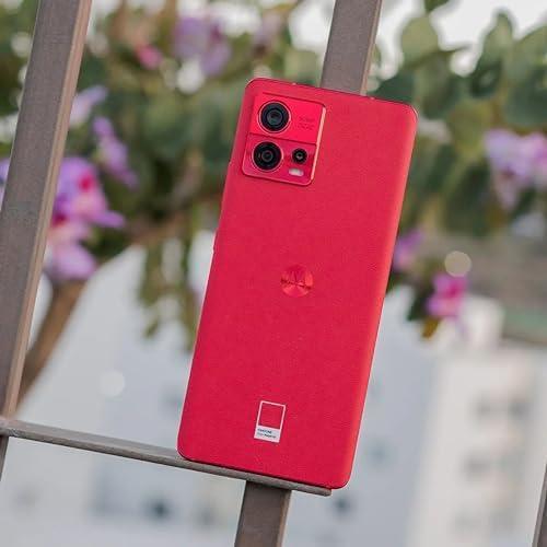 Motorola Edge 30 Fusion 5G (Viva Magenta, 8GB RAM, 128GB Storage) - Image 2