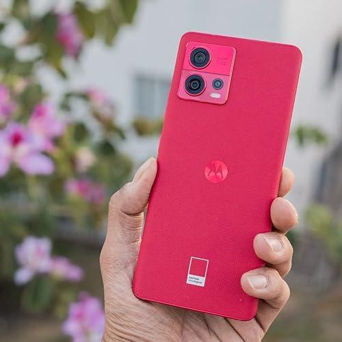 Motorola Edge 30 Fusion 5G (Viva Magenta, 8GB RAM, 128GB Storage) - Image 4