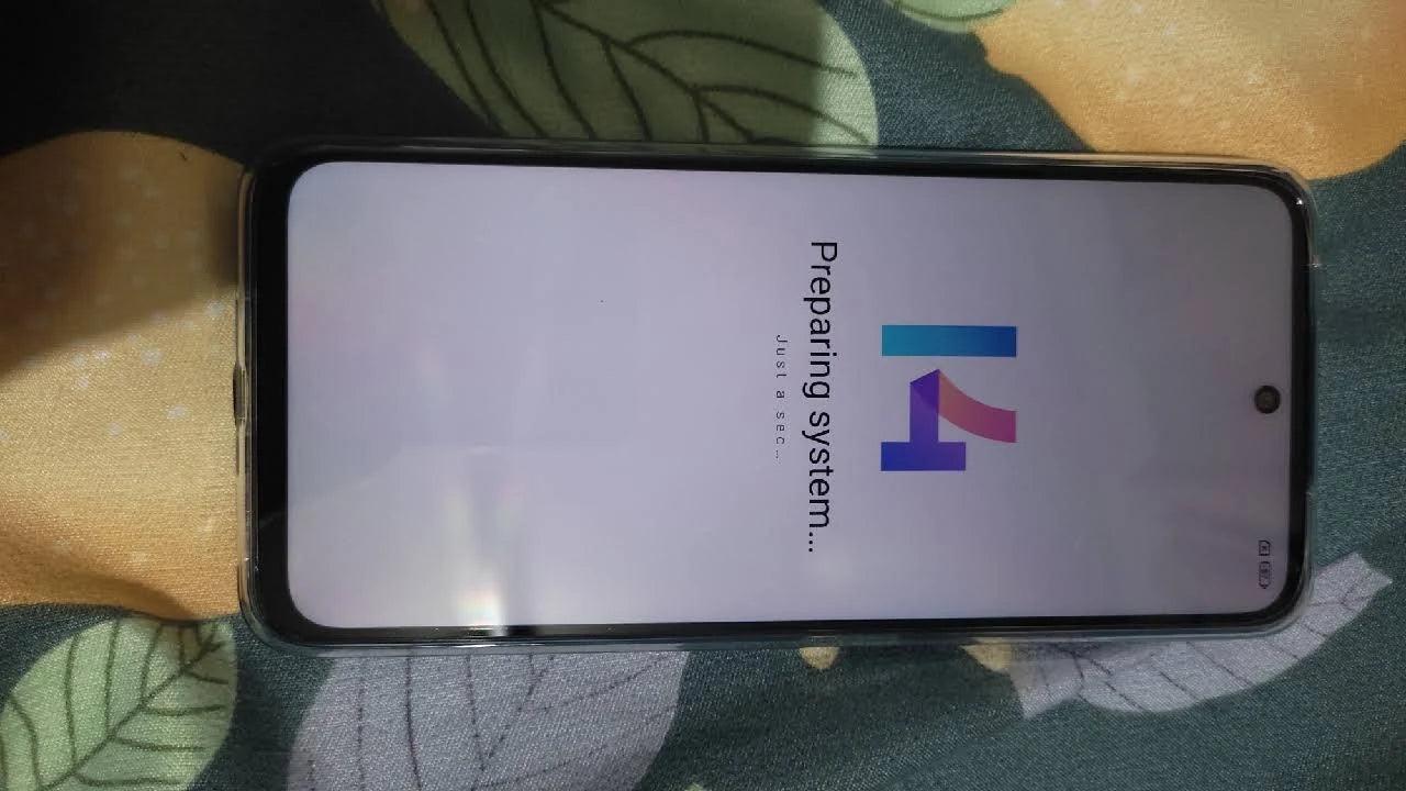 Redmi 12 Smartphone (6GB RAM, 128GB, Pastel Blue) Preowned - Image 13