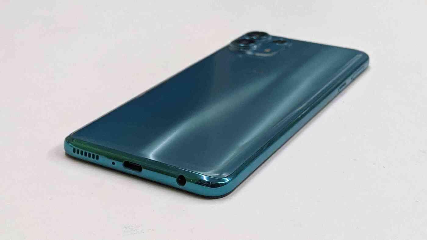 Moto Edge 20 Fusion 5G 6/128GB Cyber Teal Refurbished - Image 9
