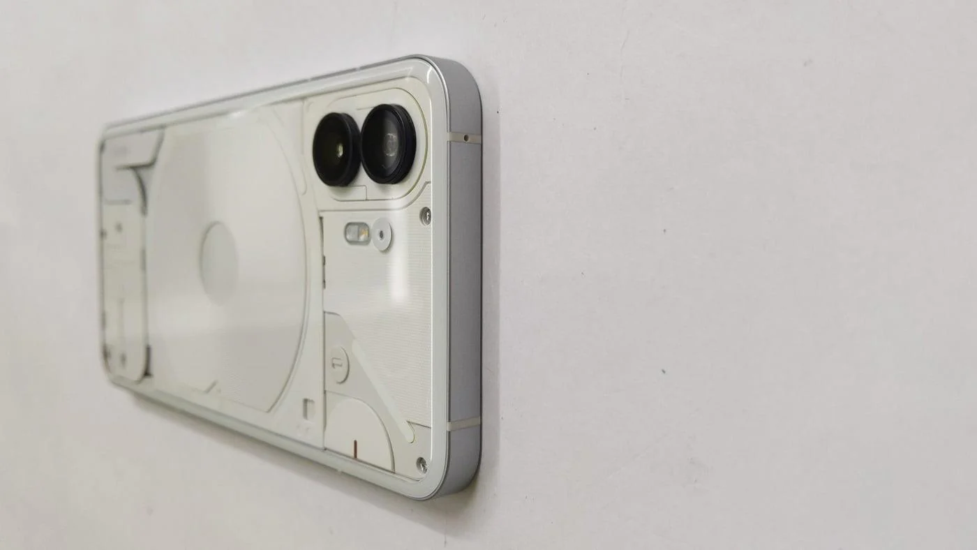 Nothing Phone 2 5G 8/128GB White Refurbished - Image 7