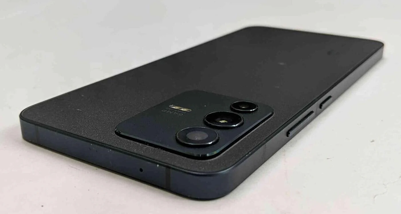 Vivo V23 5G 8/128GB Used Mobile - Image 8